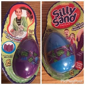 🚨BUNDLE ALERT🚨NWT SILLY SAND TOY BUNDLE Blue/ Purple